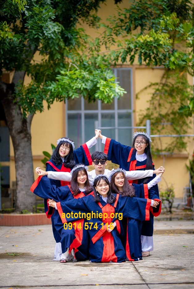 Xưởng may Aó cử Nhân